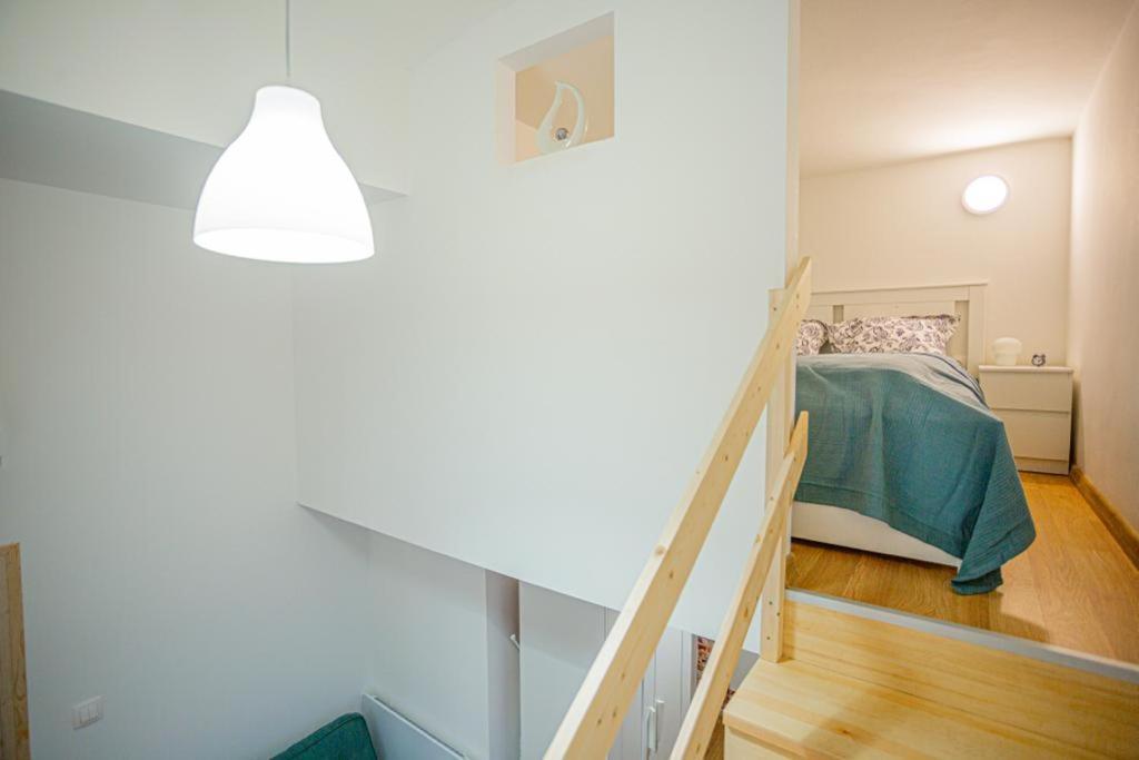 Cosy Gallery Flat In Akacfa St. ブダペスト エクステリア 写真